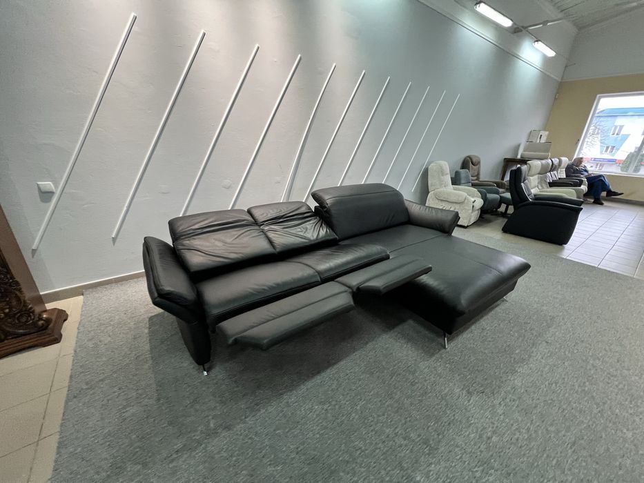 Диван шкіряний кутовий реклайнер електро привід  чорний