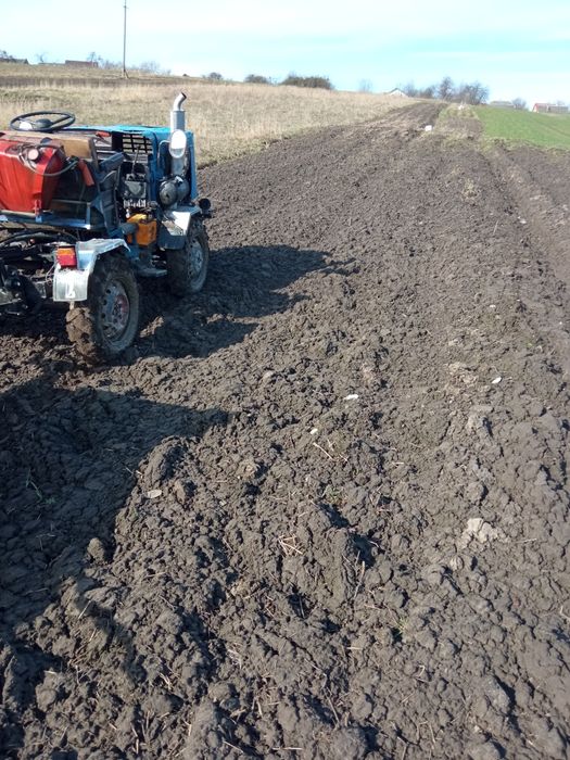 Саморобний трактор