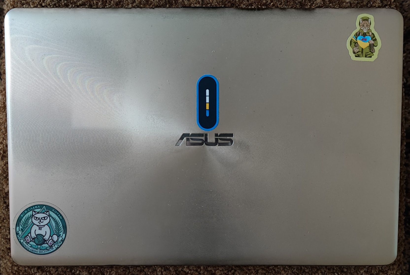 Ноутбук Asus VivoBook - Intel Core i7 - 16 Гб ОЗУ