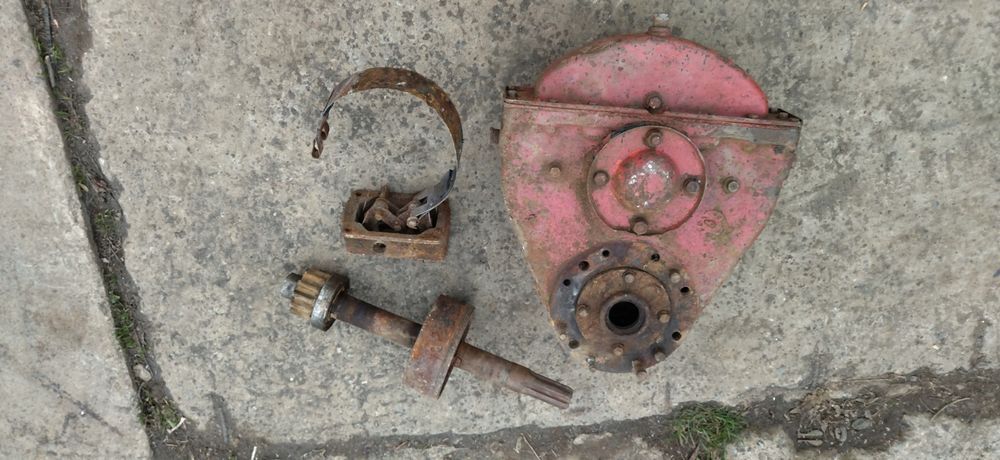 Stara zwolnica do ciągnika traktora ruskiego WŁADIMIRIEC T-25