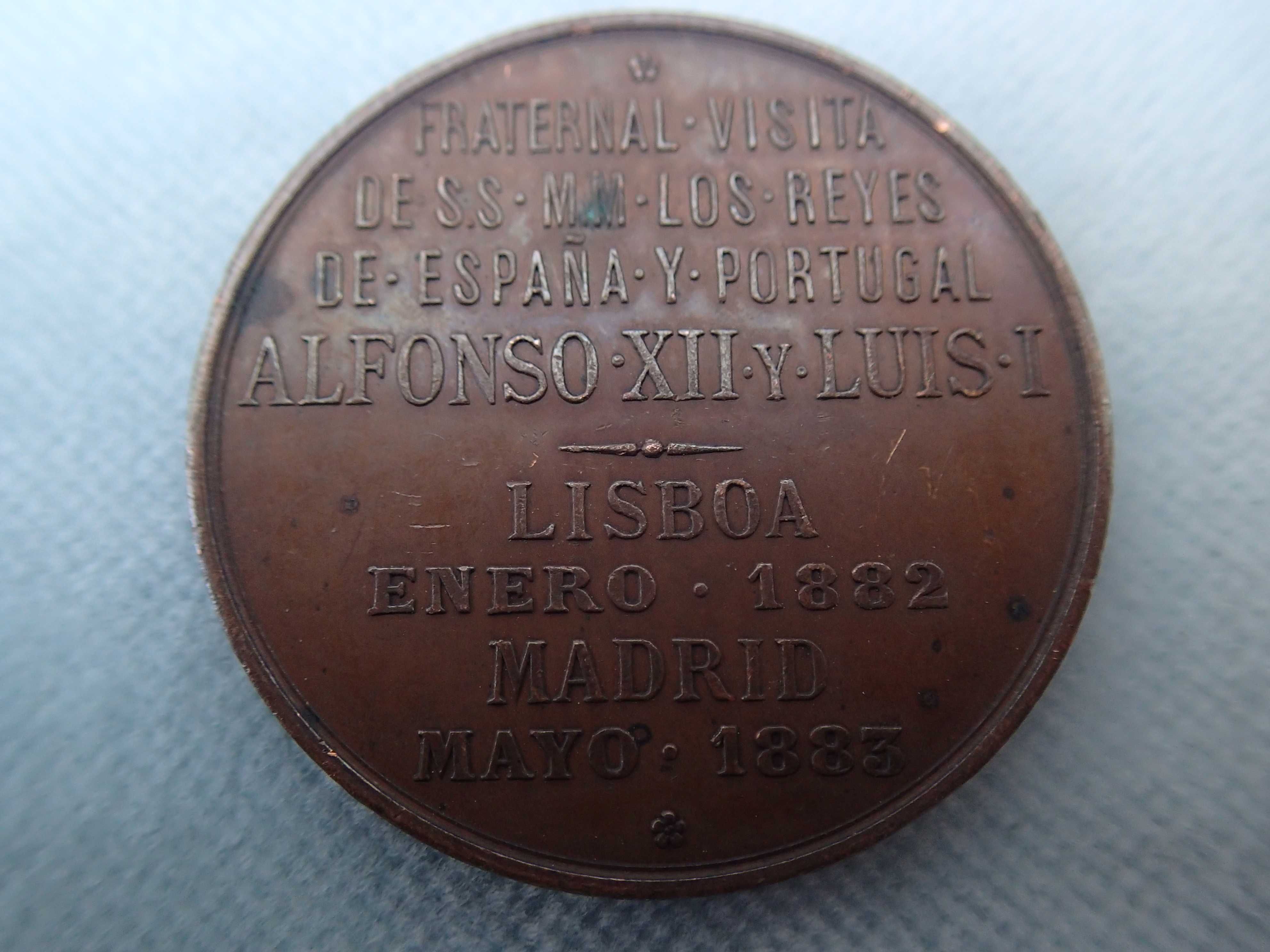 Medalha em cobre Visita dos Reis de Espanha Alfonso III