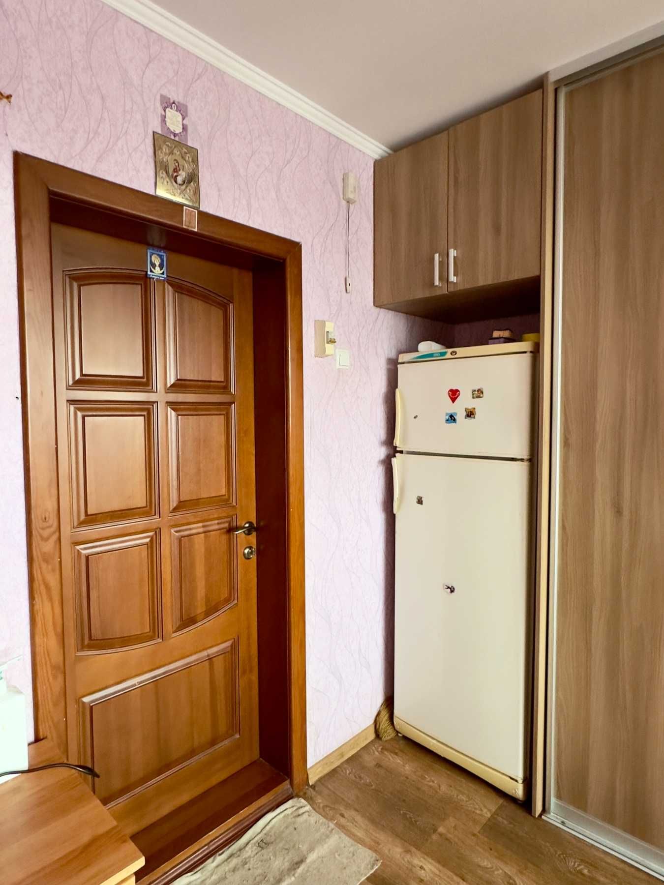 Продаж кімнати у гуртожитку по вул. Бєлова (1а Танк.бригада)