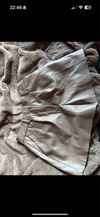 Spodenki skórzane nowe