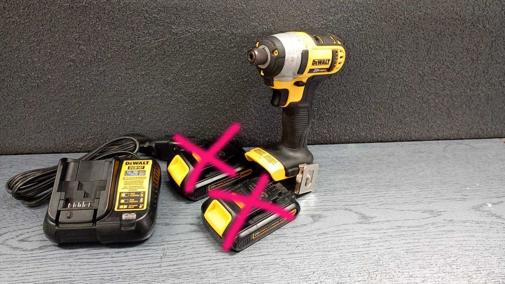 DeWalt DCF885 20V ударний імпакт  шурупокрут набір