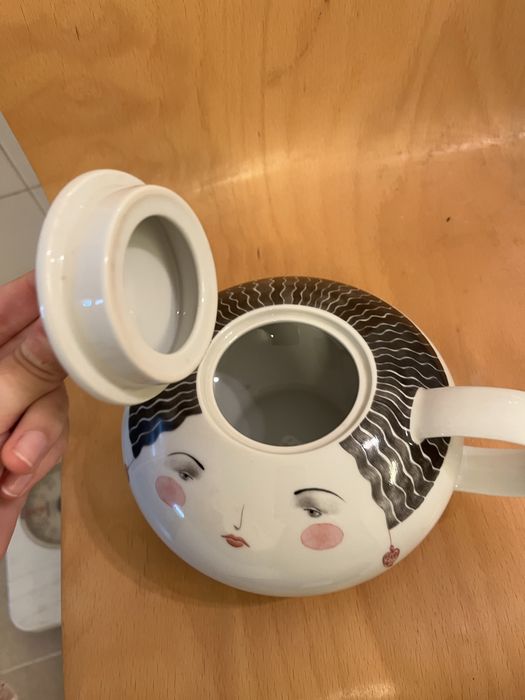 Vista alegre, Teresa Lima - Bule de chá e Xicaras