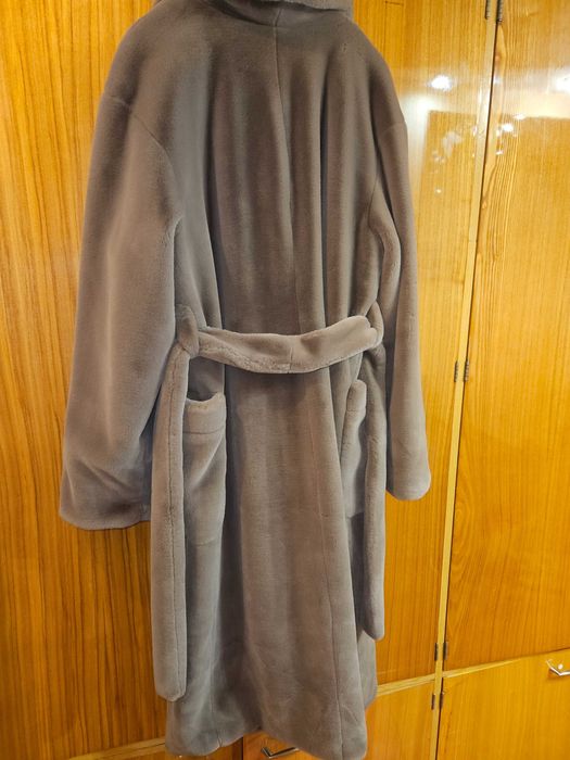 Шуба з еко-хутра, б/в, розмір М/L