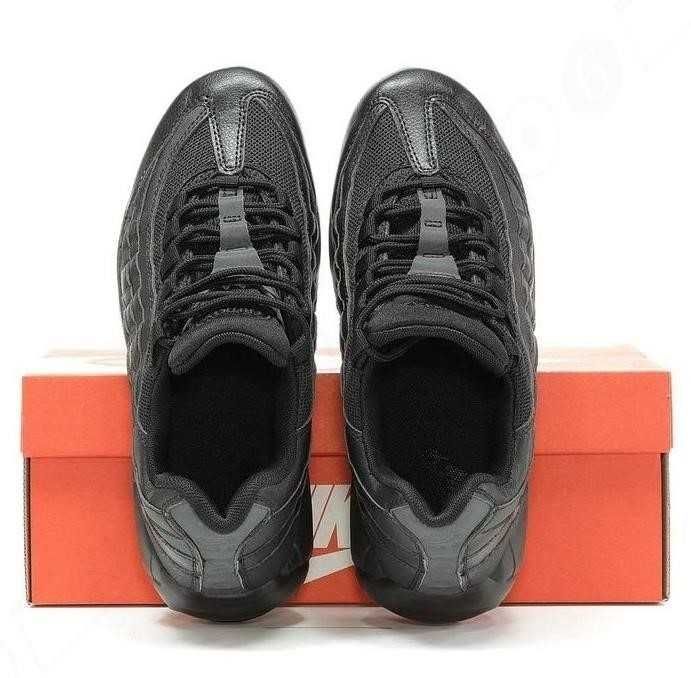 Мужские кроссовки Nike Air Max 95 Black 40-46 найк аир Хит Весны