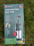 NOWA Pompa zatapialna zanurzeniowa do czystej wody Parkside 1kW 6500l