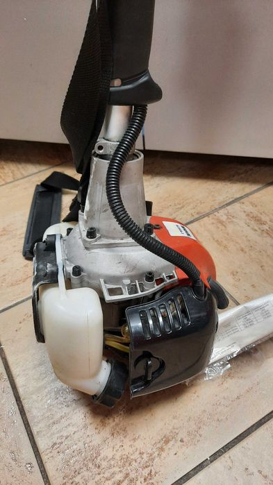 Kosa spalinowa VEGA BC260A-3