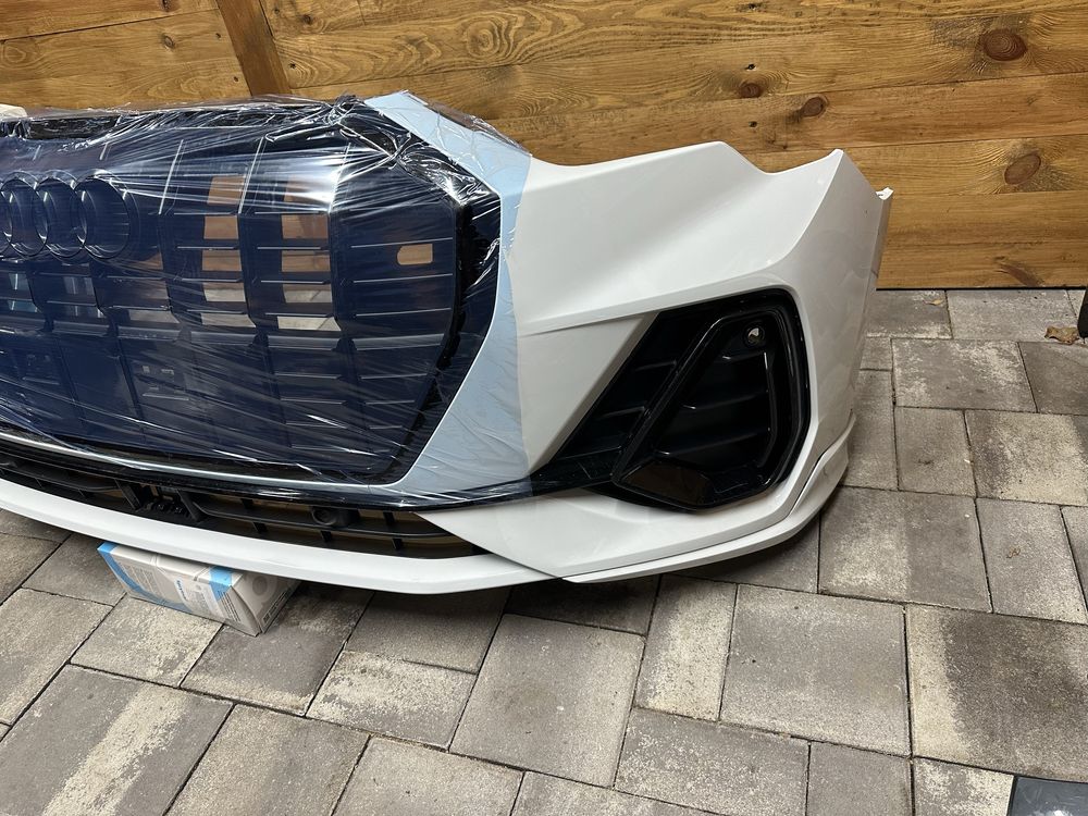 Бампер Audi Q3 83 A S-line оригінал