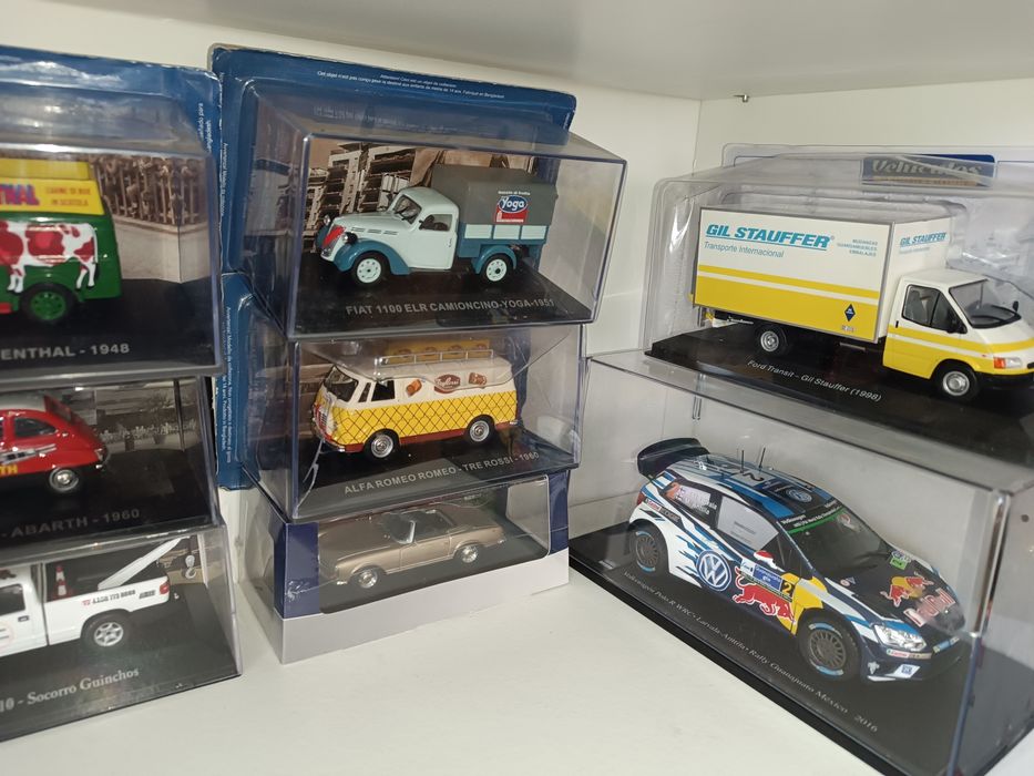 Miniaturas 1/43 vários temas