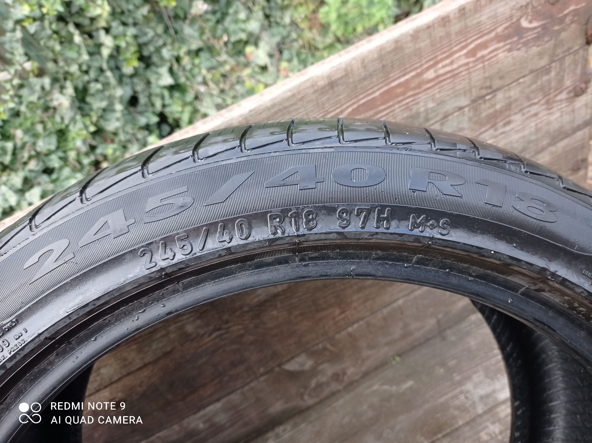 Резина R18/245/40.PIRELLI