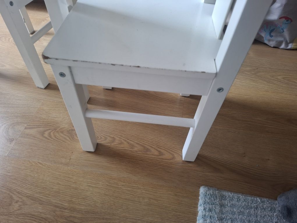 Stolik dla dzieci z krzesełkami ikea kritter