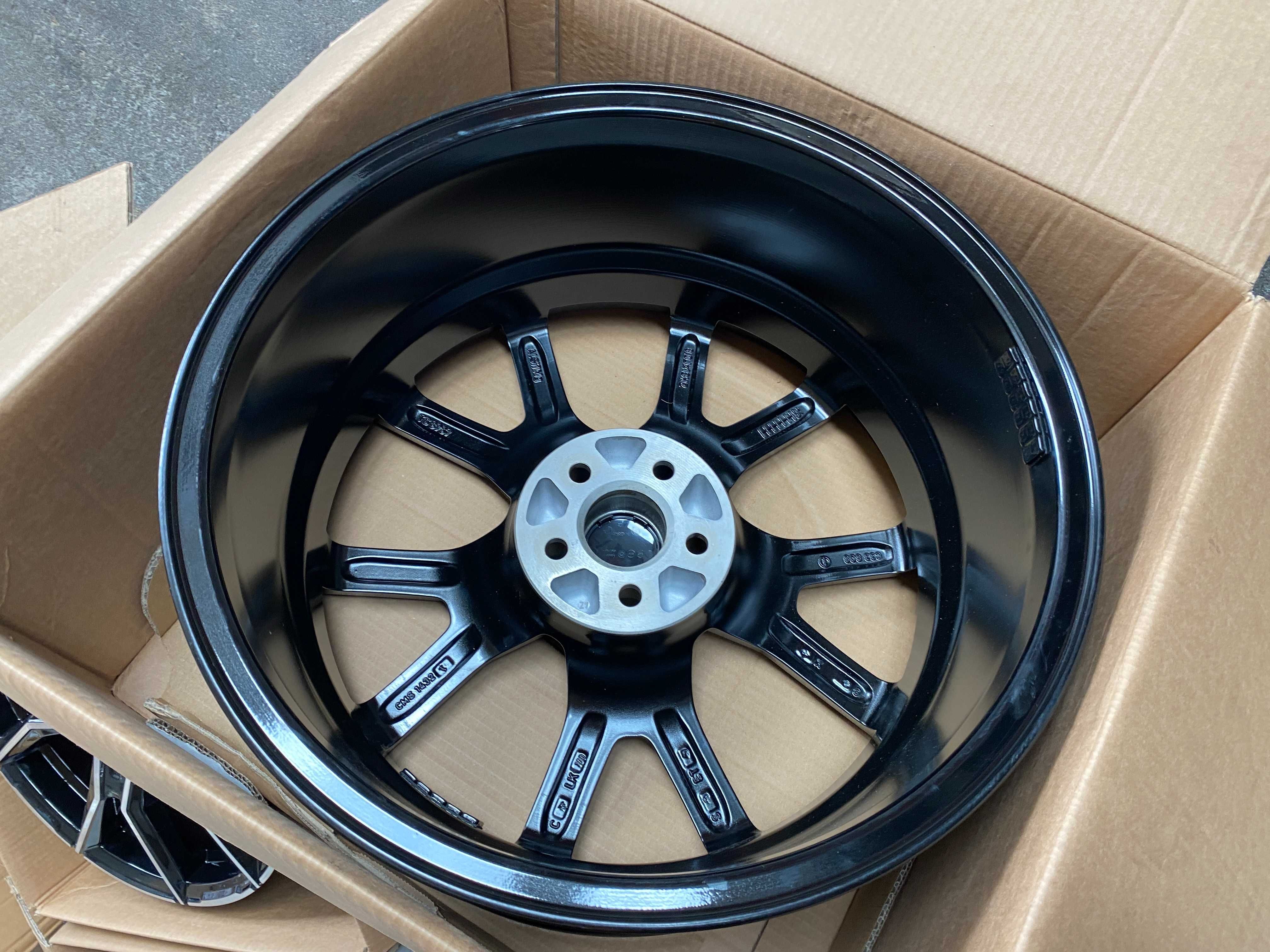 FELGI 18 CMS  5x100 8Jx18H2 ET40 57.1 57,1 NOWE