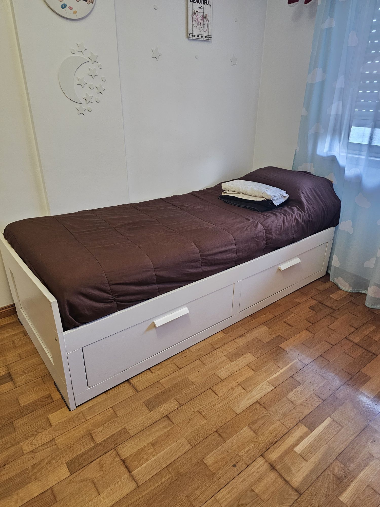 Cama solteiro e casal com 2 colchão