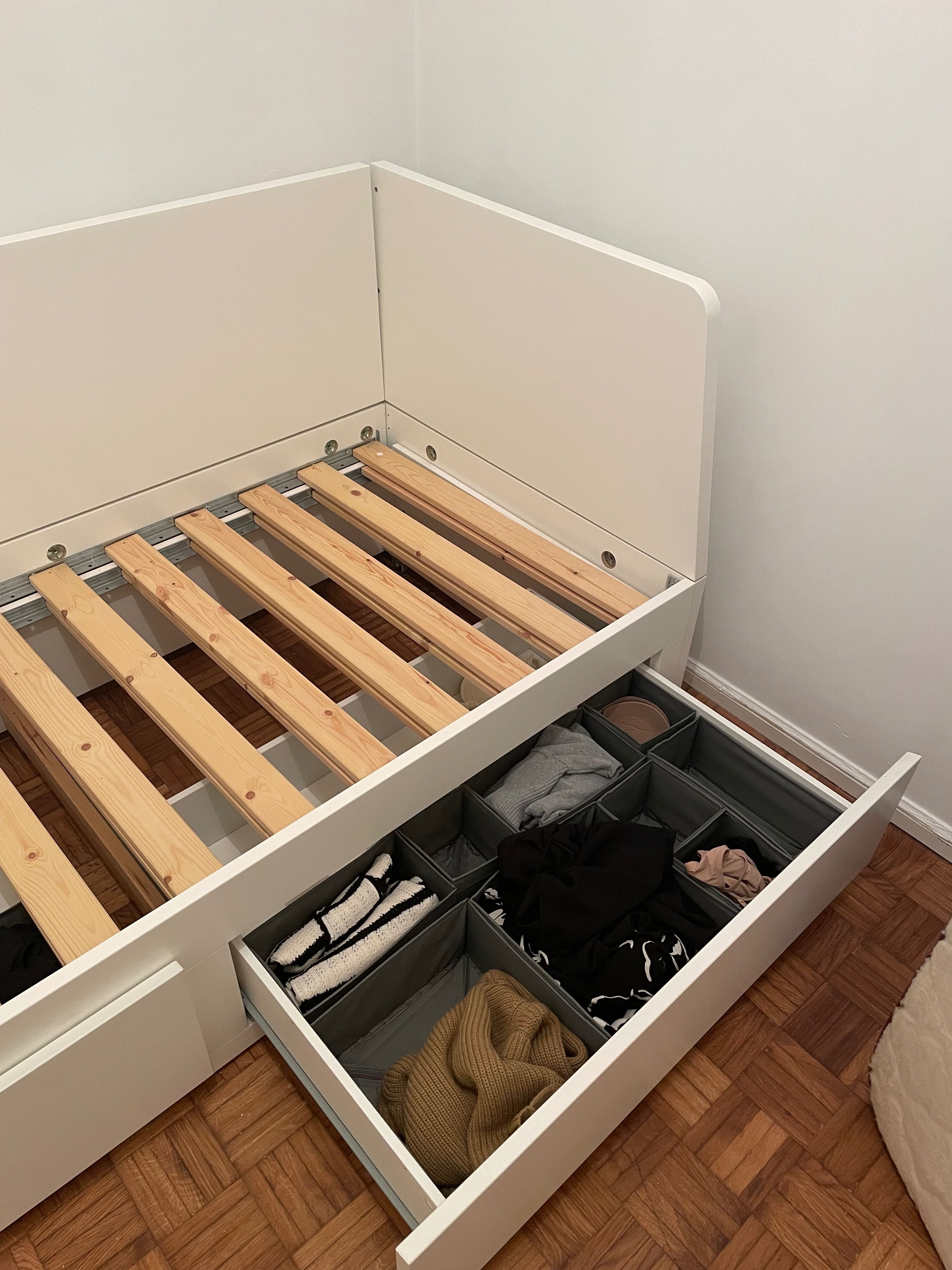 Cama Solteiro/Casal IKEA