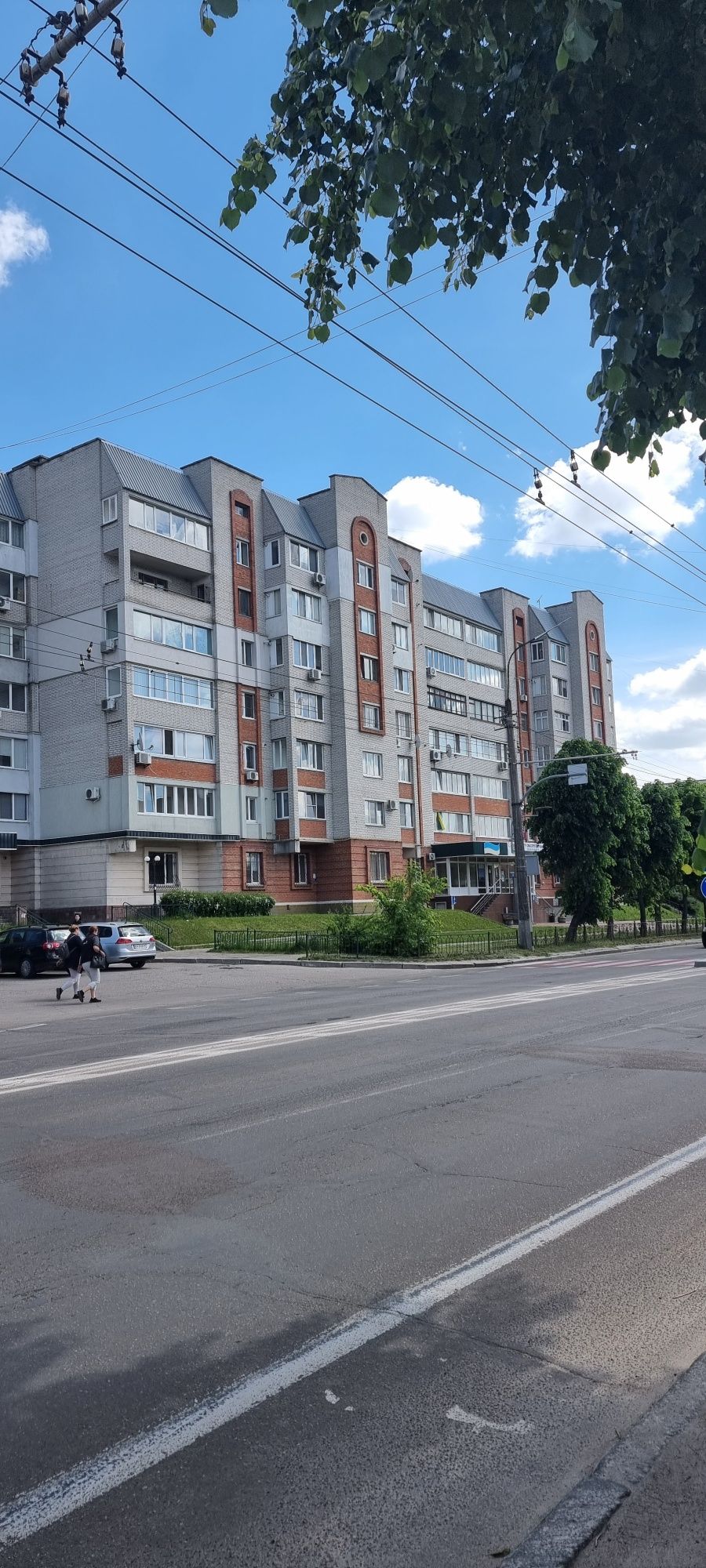 Продаж 1-но кімнатної квартири 49.6м2 в Центрі міста