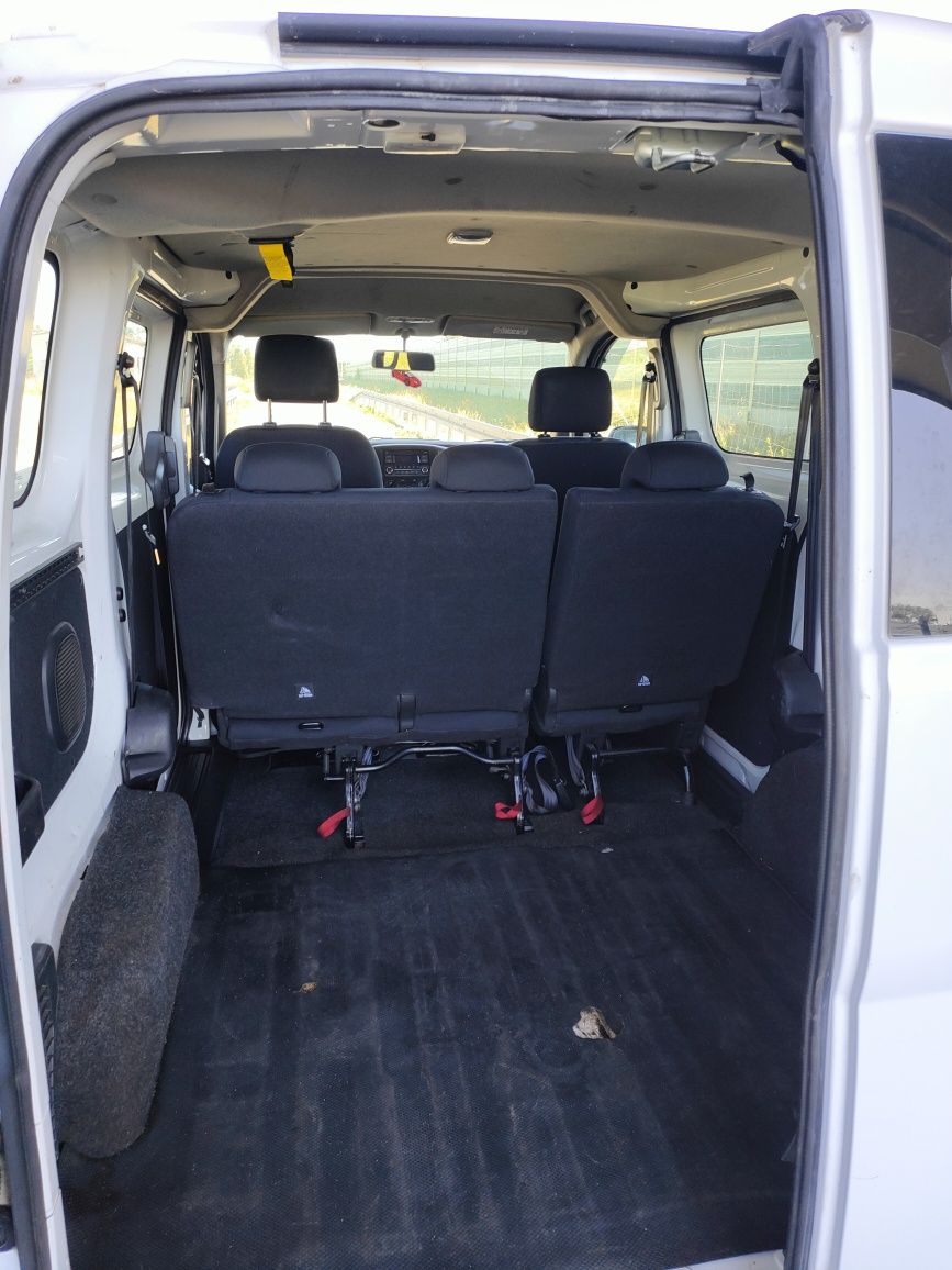 Nissan nv200 rok2018 poj 1500td bdb stan lub zamienie