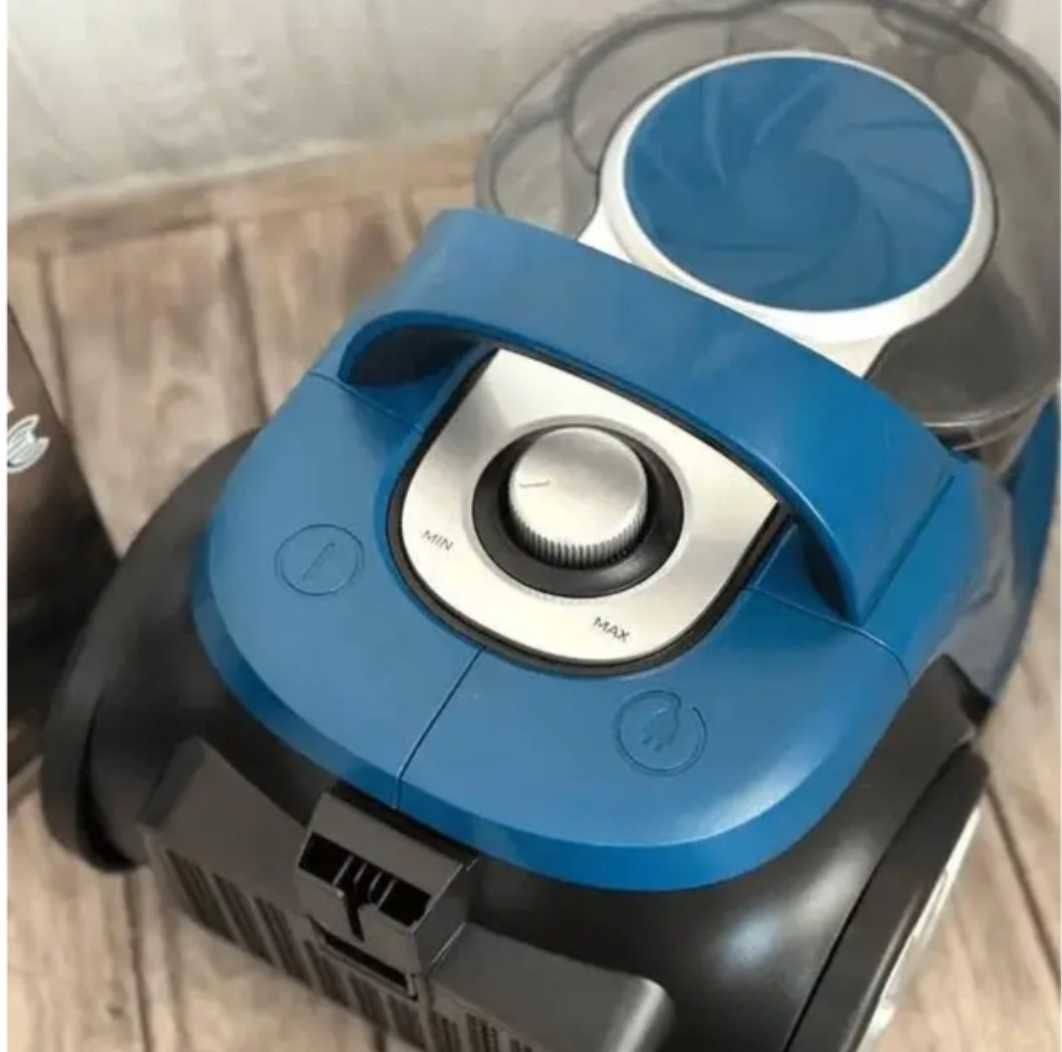 Пилосос Rainberg RB-2267 4200W 4л, контейнерний пылесос без мішка