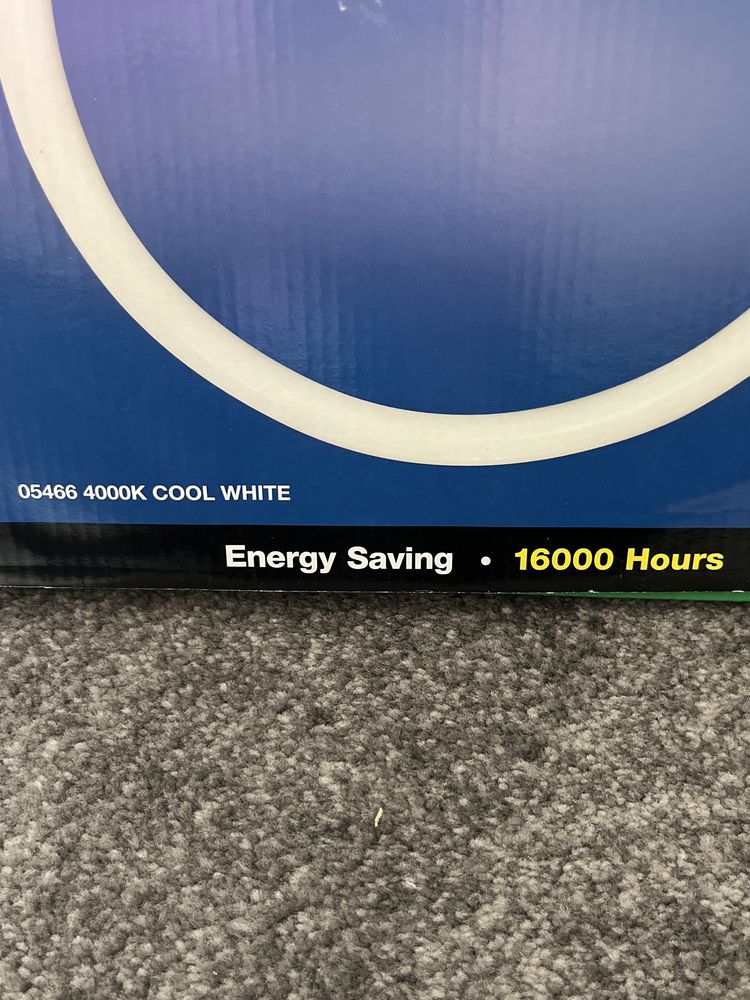 Sprzedam żarówkę koło 55W Nowa