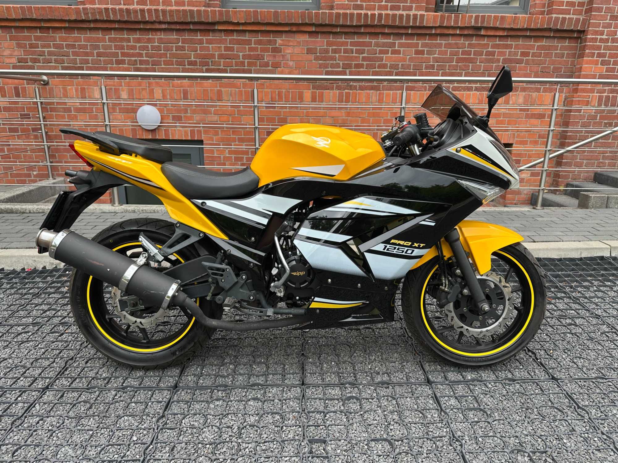 Zipp Pro XR 1250, Jak nowy, 500km przebiegu, 1 właściciela, Salon PL