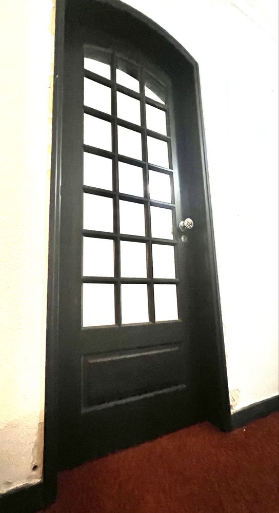 Portas madeira com espelhos dupla face