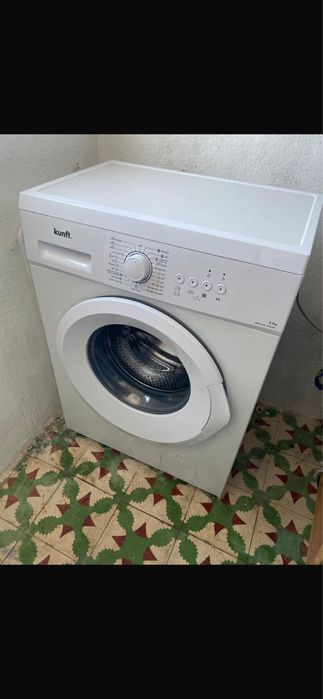 Maquina de lavar roupa