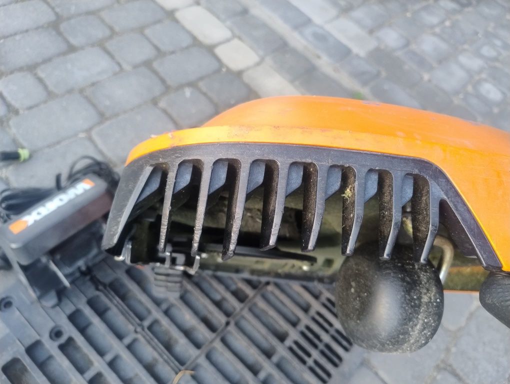 Robot koszący Worx Landroid kosiarka