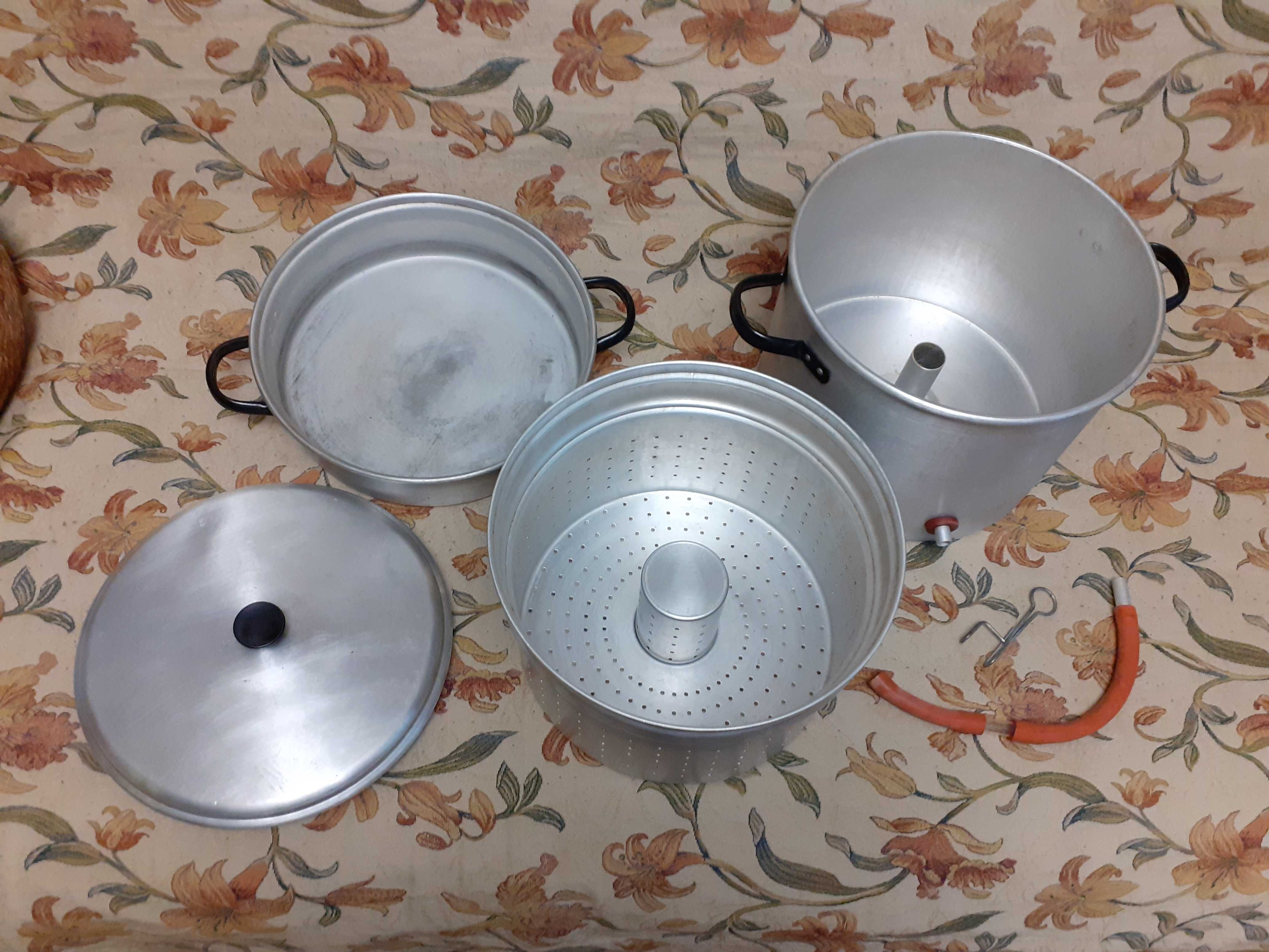 Sokownik aluminiowy stary 8 l