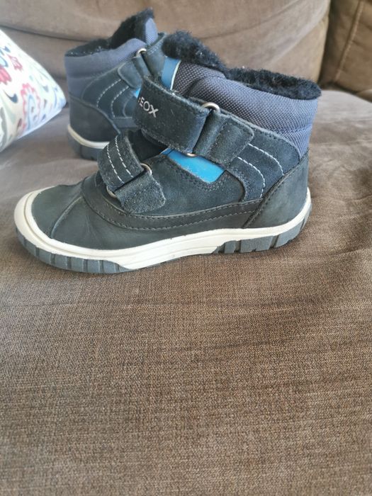 Buty dziecięce geox  25