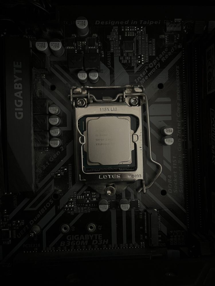 Komputer PC Gamingowy GTX 1660 OC, i5-9400F, 16GB RAM, WiFi 6 BT 5.2