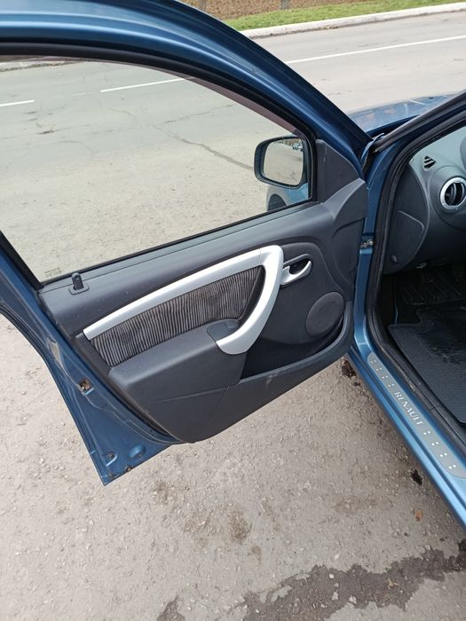 Renault Sandero .Рено Сандеро стан чудовий