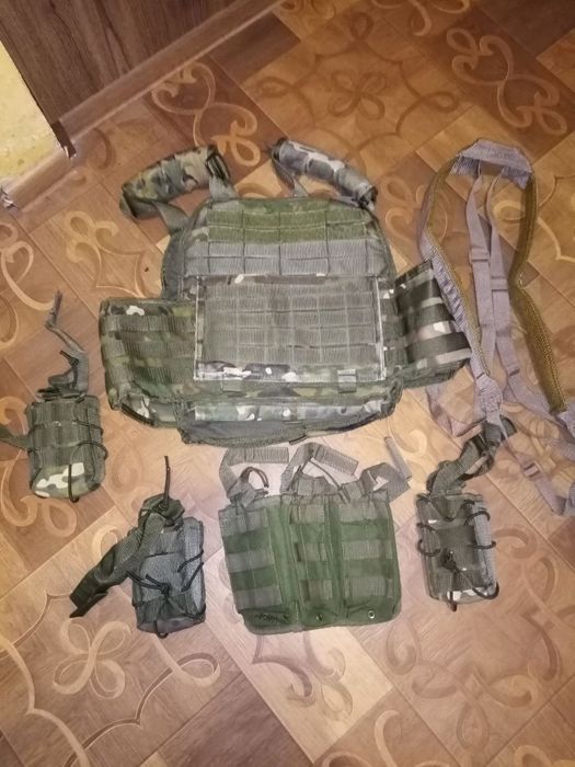 Плитоноска нова в гарному стані