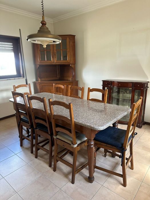 Mesa de sala de jantar