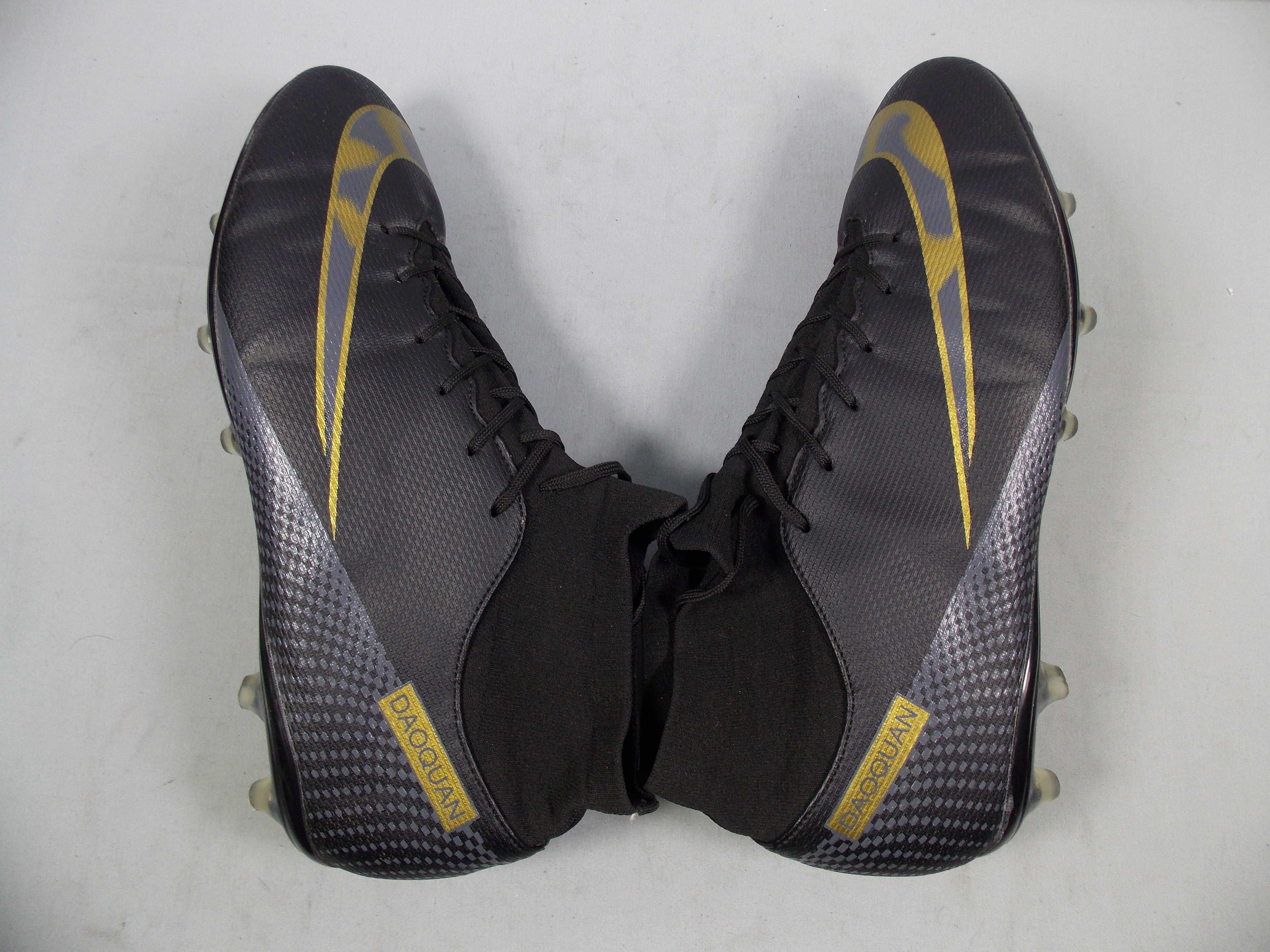 DAOQUAN Pro 360 Mens Football Cleat Shoes