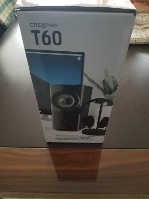 Colunas Creative T60 2.0