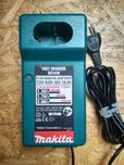 Ładowarka Makita DC1410 7,2-14,4 V