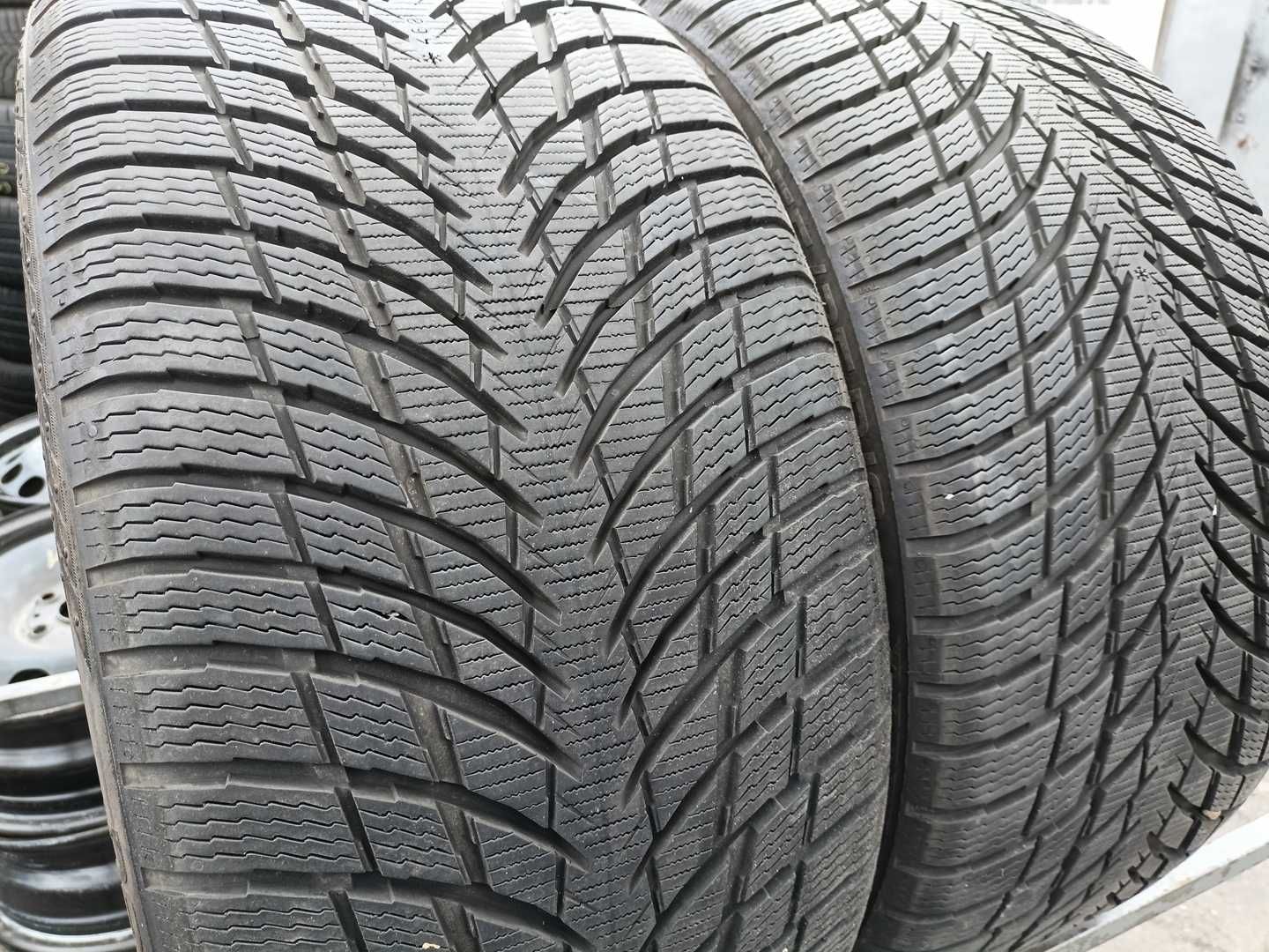 255/35R19 Nokian WR Snowproof P XL para opon zima 8,5mm nr9578B