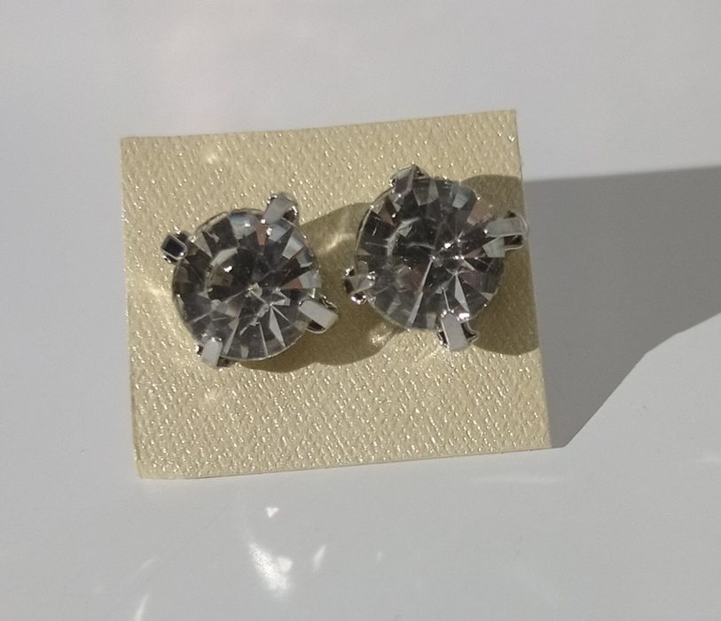 Nowe kolczyki srebrne duże diamenciki ze stali nierdzewnej wkrętki