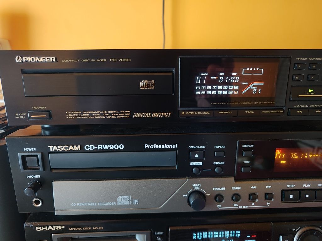 Pioneer pd 7050 top model plus pilot