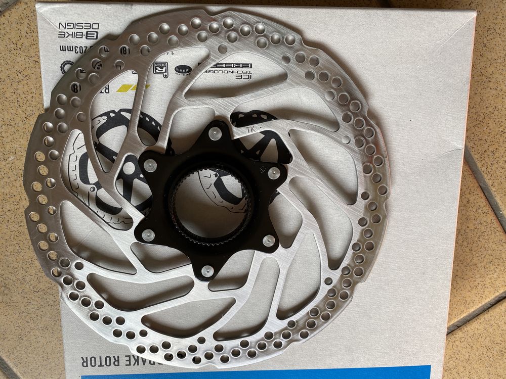 Nowa tarcza shimano SM-RT300 do shimano steps z czujnikiem do eBike