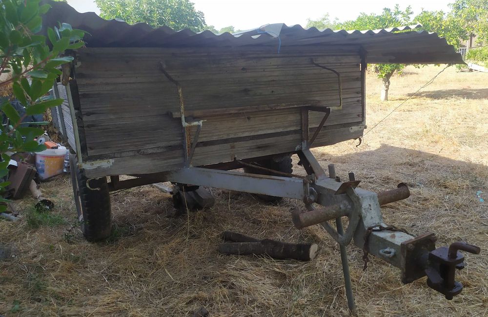 Reboque para motocultivador tipo Goldini