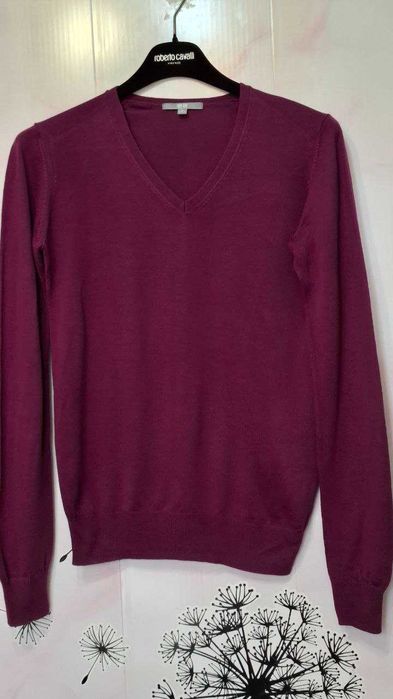 базовый  шерстяной джемпер от Uniqlo