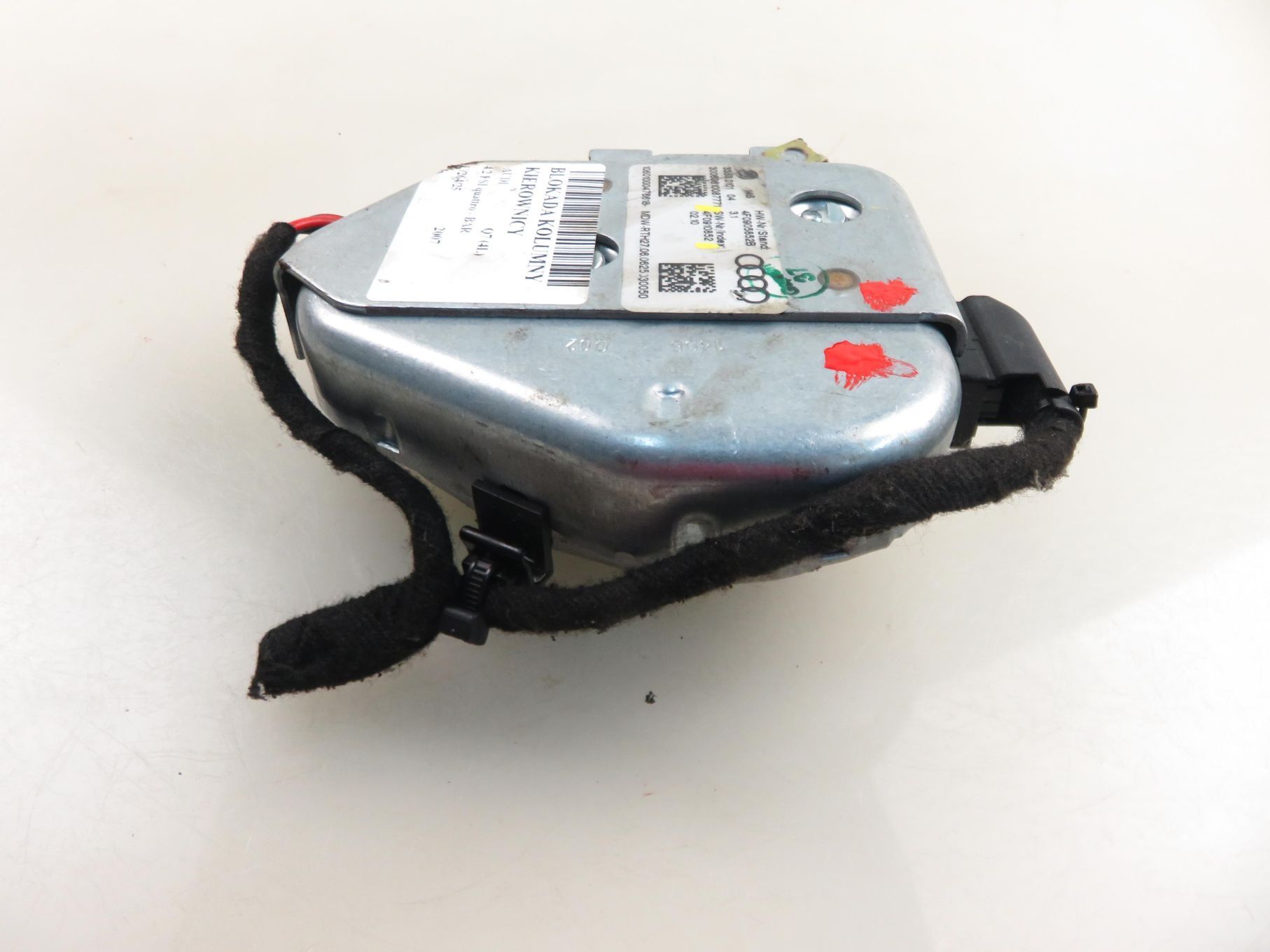 BLOKADA KOLUMNY AUDI Q7 (4L) 4F0910852