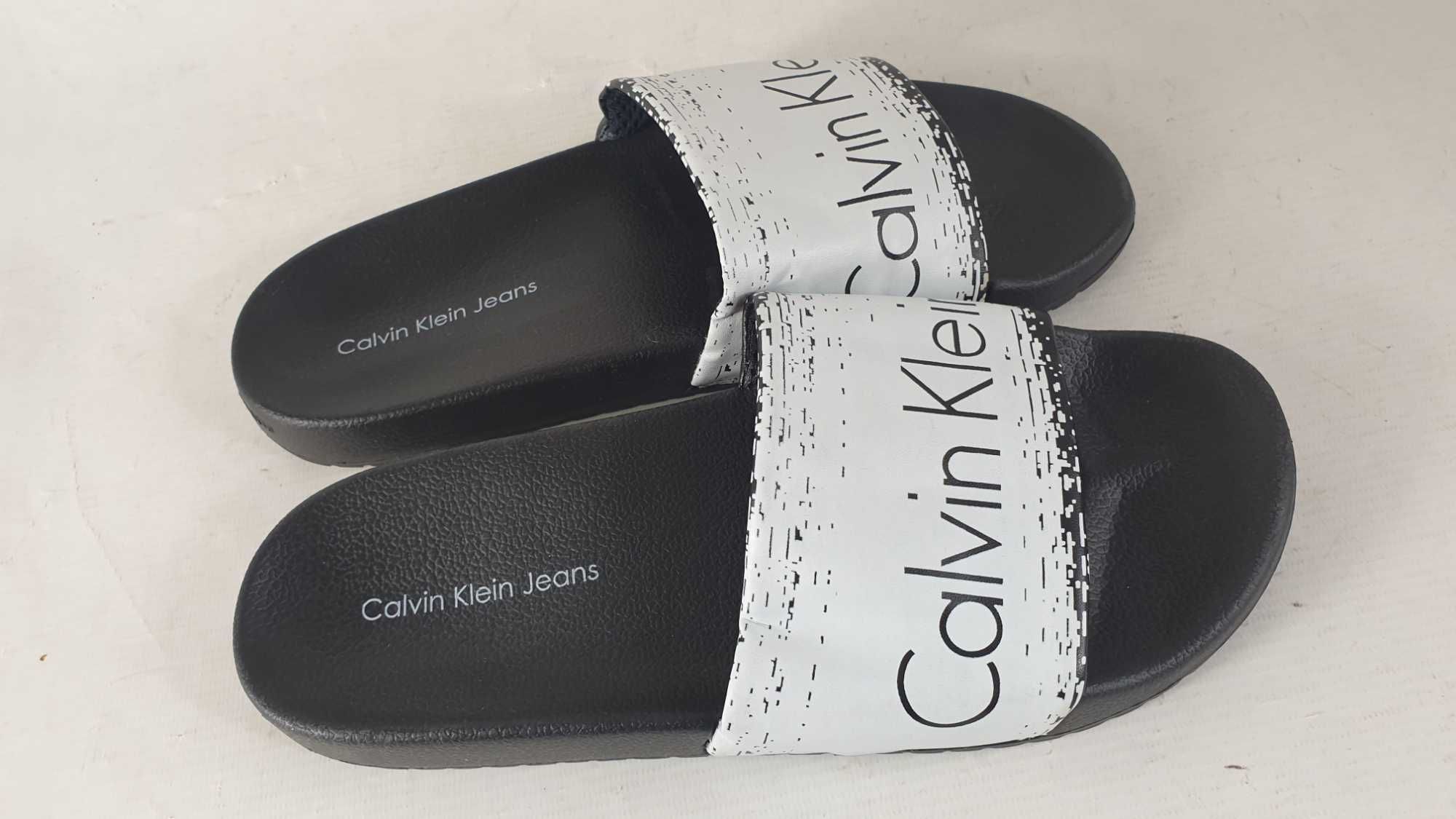 Calvin Klein Jeans klapki męskie Kapcie o rozmiar 40 nowe lekkie