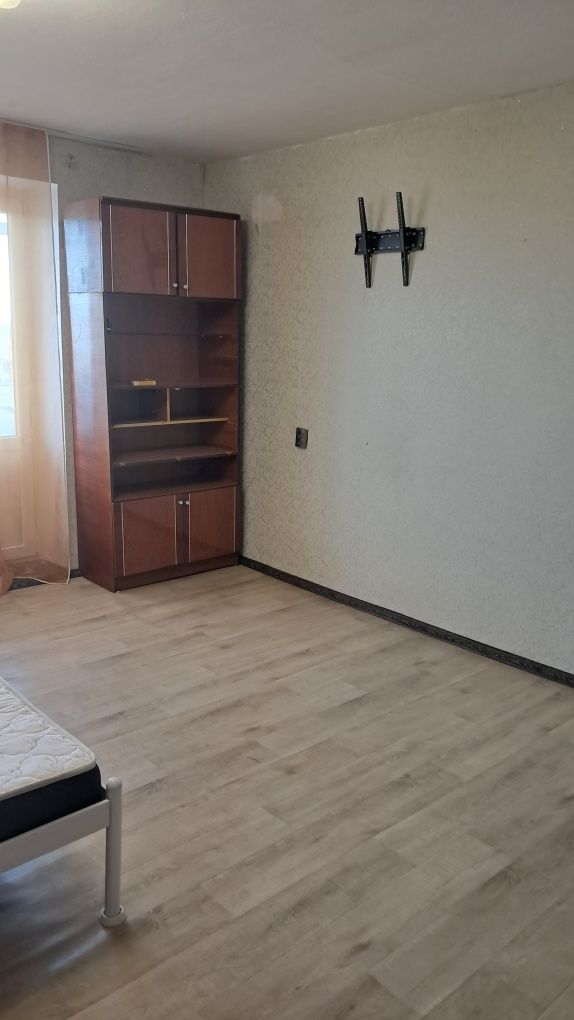 Здам 1 кімнатну квартиру центр