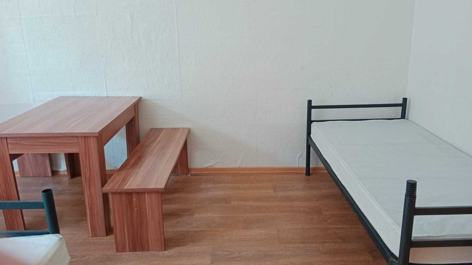 Wygodne pokoje pracownicze 1, 2, 3 os.
