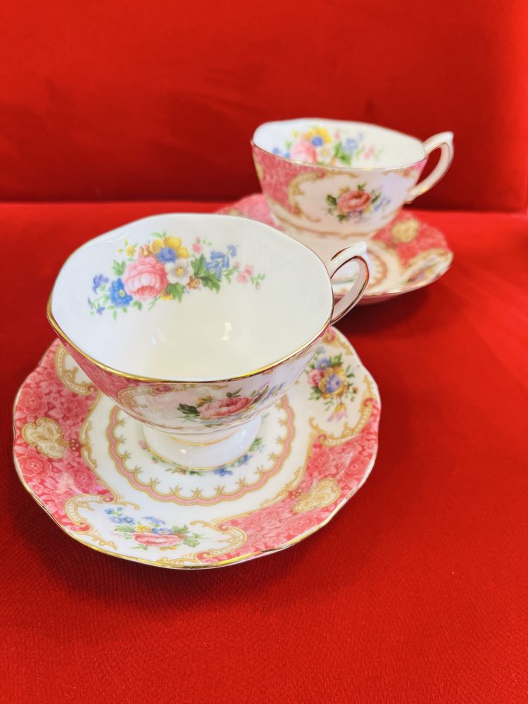 Filizanki Royal Albert