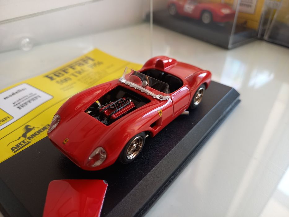 Miniaturas carros Ferrari escala 1:43
