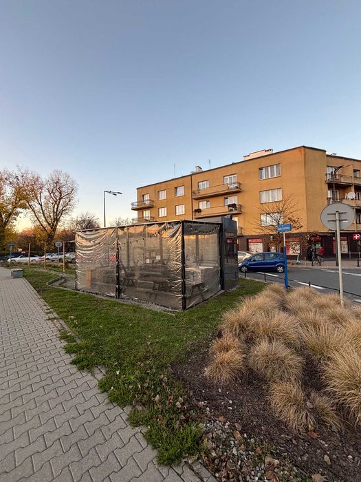 Punkt gastronomiczny Take Away Plac Jacka Kuronia metro Marymont